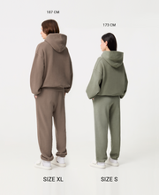 Load image into Gallery viewer, 450 GSM &#39;Pine Green&#39; Hoodie
